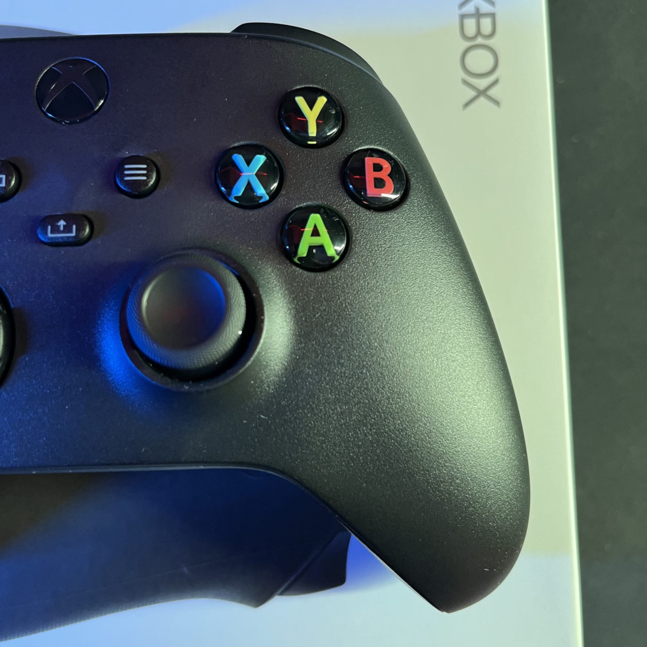 Controle Sem Fio Xbox Carbon Black – Series X S One – Smart Games